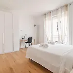 Daire Centro Luxury A Pochi Passi Dal Como