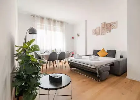 Centro Luxury A Pochi Passi Dal 아파트